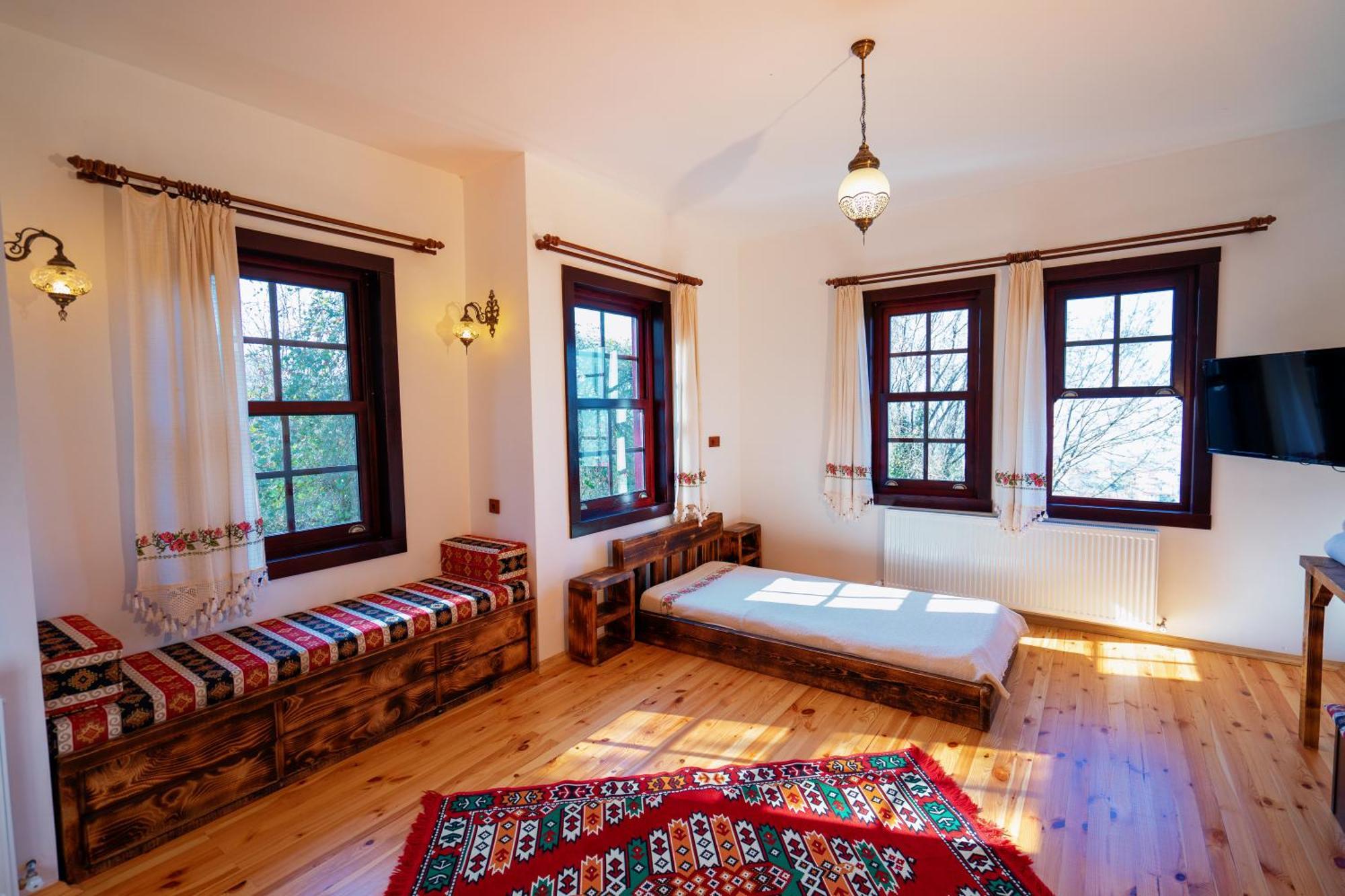 Ibrahim Aga Konagi Hotel Картепе Екстериор снимка